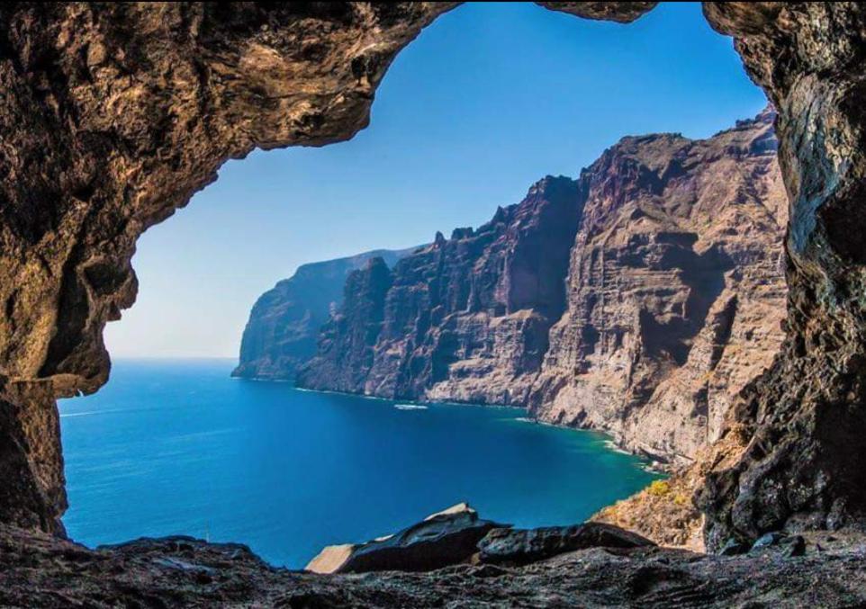 Ferienwohnung Apartamento Cerca De La Playa Acantilado de los Gigantes Exterior foto